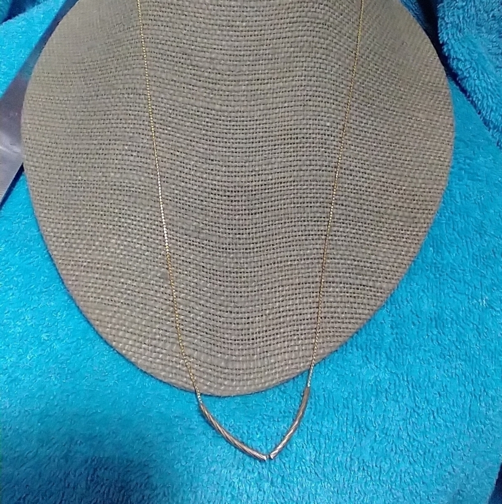 Goldtone chain with goldtone tube beads vintage